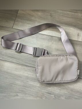Apana Light Gray Taupe Belt Bag Fanny Pack Crossybody bag Adjustable Strap